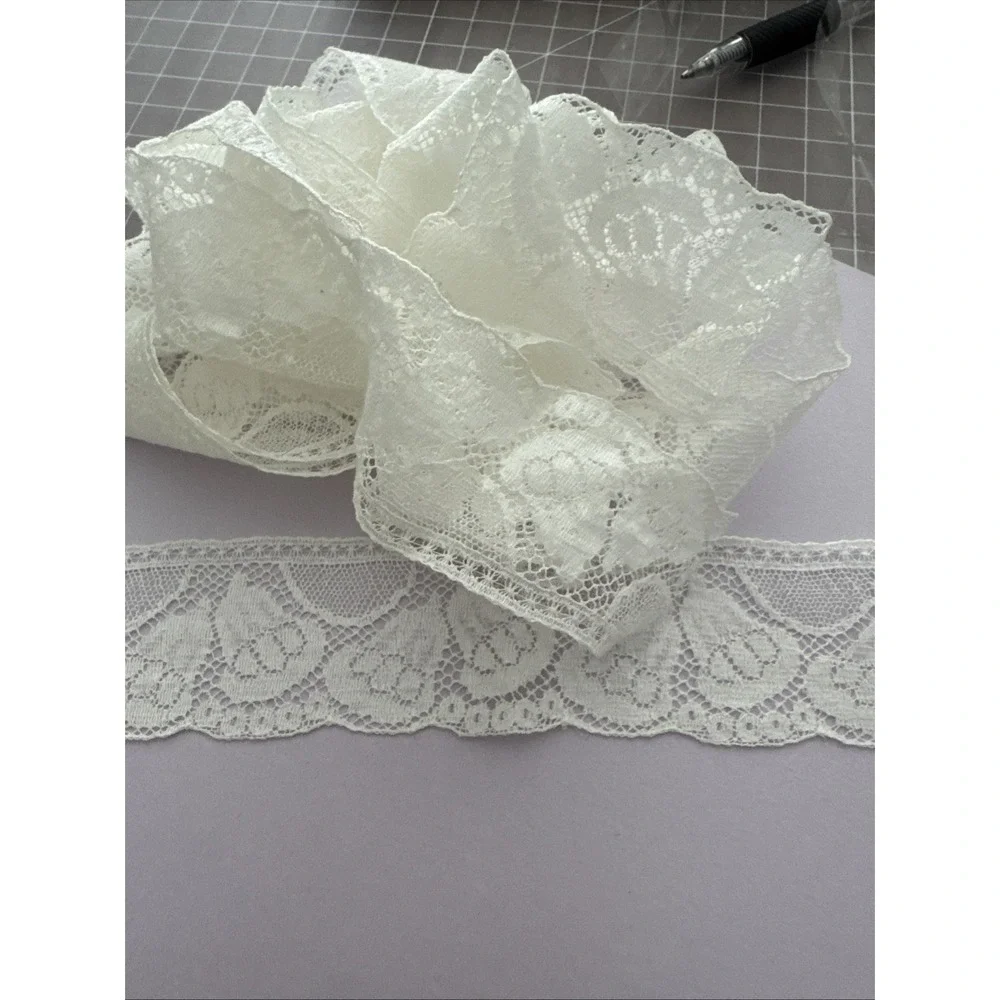 Flat Lace Ivory  1  1/2